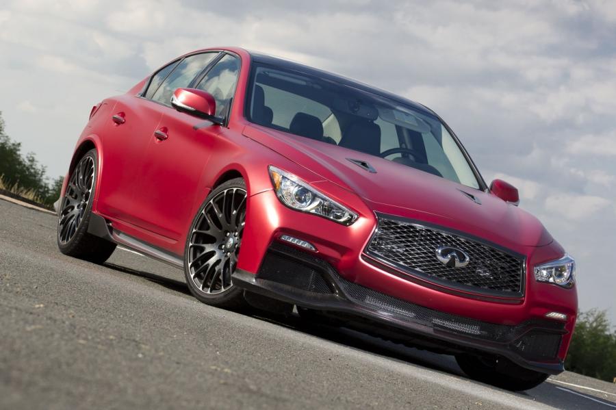 Infiniti Q50 Eau Rouge 2014 года  (фото 3 из 25)